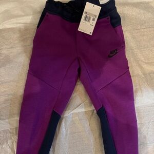Nike Kids Sportswear Tech Fleece Joggers Size XS $90